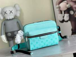 Picture of Louis Vuitton Mens Bags _SKUfw135666225fw